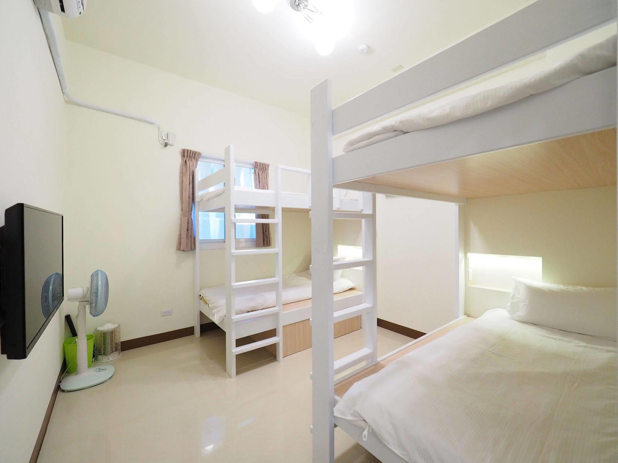 Love And Peace B&B T'ai-tung Εξωτερικό φωτογραφία